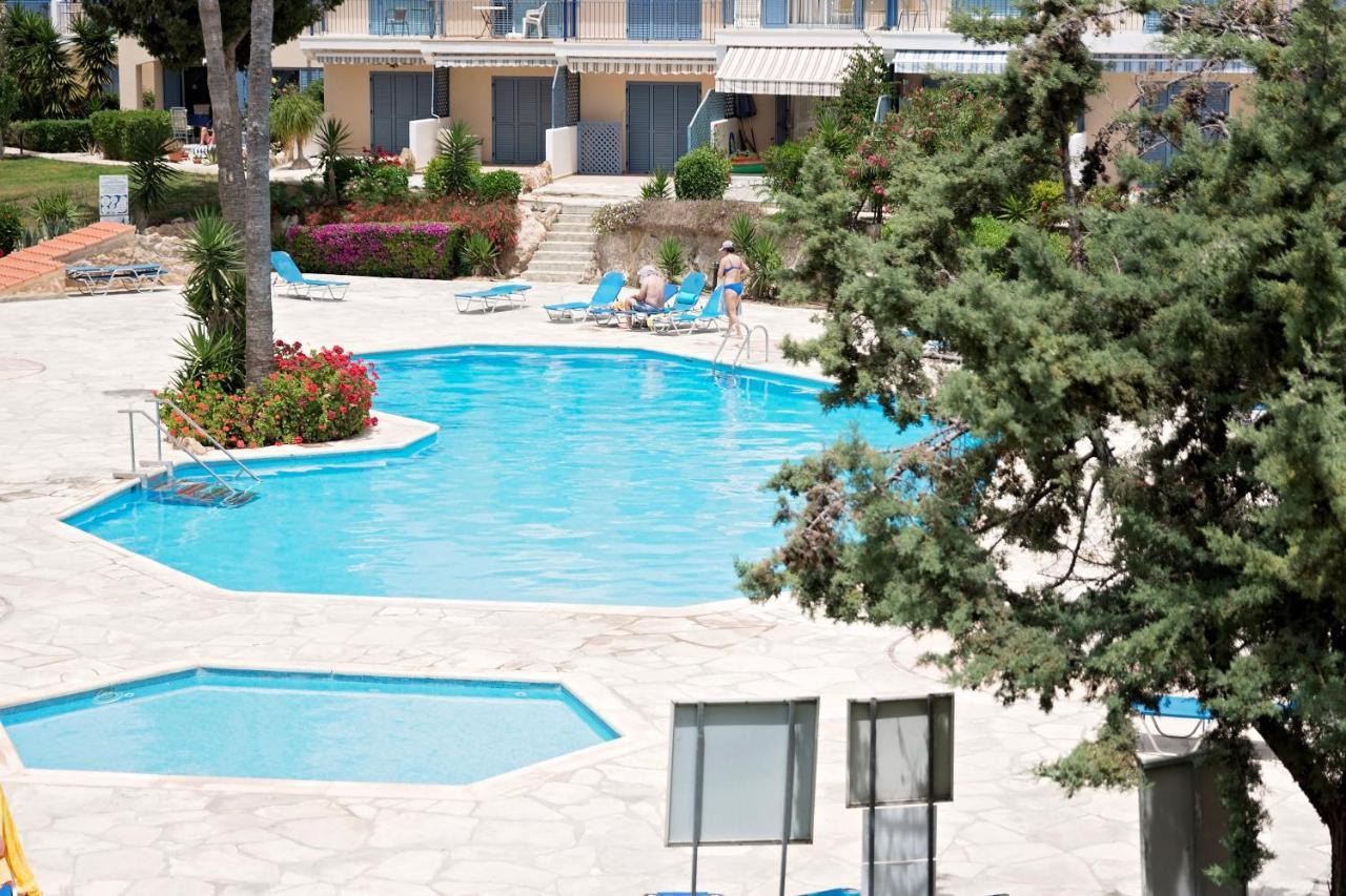 Paradise Gardens With A Large Terrace Pafos Zewnętrze zdjęcie